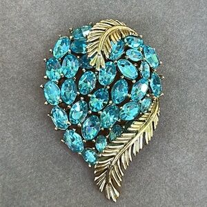 Trifari Vintage Blue Brooch with Gold Toned Fern Leaves
